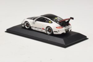Porsche 911 997 GT3 RSR #9 Presentation 2009 Minichamps 1:43 400096909 Metal - imagem 3 de 4