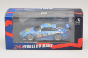 Porsche 911 997 GT3 RSR GT2 #77 M. Lieb / R. Lietz / W. Henzler 24 Hours of Le Mans 2010 Minichamps 1:43 410106977 Metal - imagem 4 de 4
