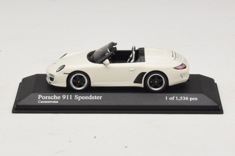 Porsche 911 997 Speedster Branco Minichamps 1:43 Porsche 911 997 Speedster Branco Minichamps 1:43 400069531 Metal