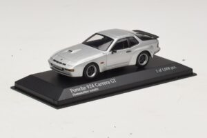 Porsche 924 Carrera GT Prata Minichamps 1:43 400066121 Metal - imagem 2 de 4