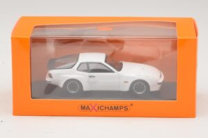 Porsche 924 GT Branco Maxichamps 1:43 940066121 Metal - imagem 4 de 4