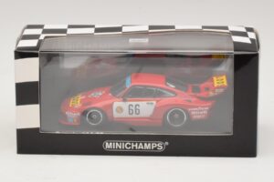 Porsche 935/77 #66 R. Stommelen DRM Nurburgring 1977 Minichamps 1:43 400776366 Metal - imagem 4 de 4