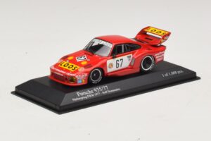 Porsche 935/77 #67 R. Stommelen Nurburgring DRM Champion 1977 Minichamps 1:43 400776367 Metal - imagem 2 de 4