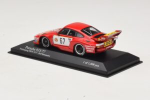 Porsche 935/77 #67 R. Stommelen Nurburgring DRM Champion 1977 Minichamps 1:43 400776367 Metal - imagem 3 de 4