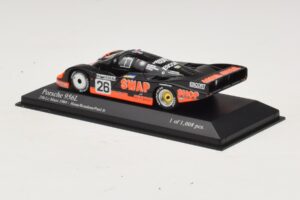 Porsche 956L #26 T-Bird Swap Shop P. Henn / J. Rondeau 24 Hours of Le Mans 1984 Minichamps 1:43 430846526 Metal - imagem 3 de 4