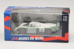 Porsche 956L #33 D. Hobbs / P. Streiff 24 Hours of Le Mans 1984 Minichamps 1:43 430846533 Metal - imagem 4 de 4