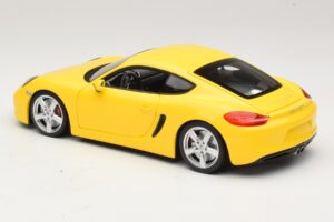 Porsche Cayman 981 Amarelo Minichamps 1:18 110062220 Metal - imagem 7 de 8