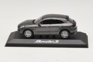 Porsche Macan S Diesel 95B Bronze Metálico Minichamps 1:43 WAP0201510E Metal