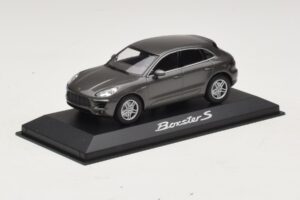 Porsche Macan S Diesel 95B Bronze Metálico Minichamps 1:43 WAP0201510E Metal - imagem 2 de 4