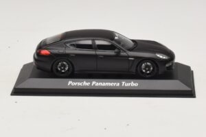 Porsche Panamera 970 Turbo Preto Fosco Maxichamps 1:43 940062370 Metal