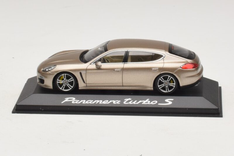 Porsche Panamera 970 Turbo S Bronze Metálico Minichamps 1:43 WAP0200600E Metal