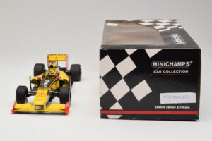 Renault R30 Showcar #11 R. Kubica F1 2010 Minichamps 1:18 150100081 Metal - imagem 6 de 6