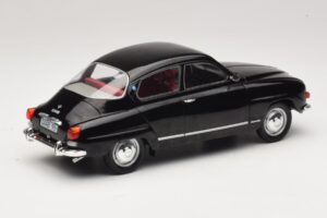 Saab 96 V4 Preto MCG 1:18 MCG18063 Metal - imagem 2 de 6