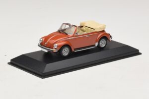 Volkswagen 1200 Cabriolet Hebmuller Vermelho Minichamps 1:43 430052032 Metal - imagem 2 de 4