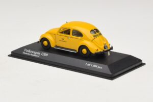 Volkswagen 1200 Export Deutsche Bundespost Minichamps 1:43 431051292 Metal - imagem 3 de 4