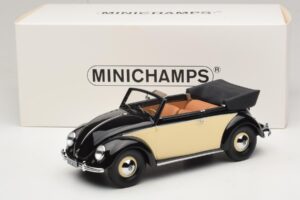 Volkswagen Beetle Cabriolet Preto Creme Minichamps 1:18 107054131 Resina - imagem 6 de 6