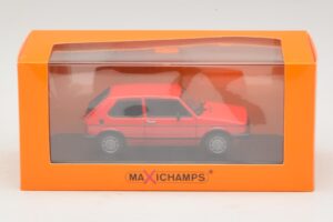 Volkswagen Golf GTI Mk1 Vermelho Maxichamps 1:43 940055170 Metal - imagem 4 de 4