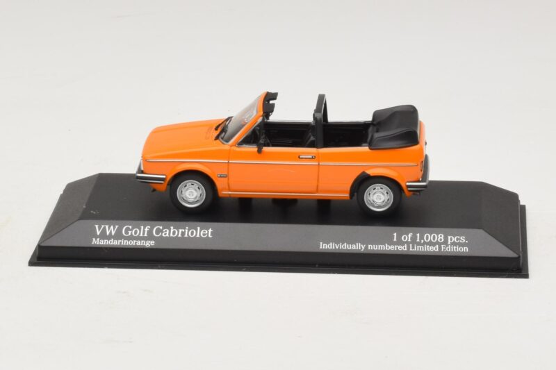 Volkswagen Golf Mk1 Cabriolet Laranja Minichamps 1:43 Volkswagen Golf Mk1 Cabriolet Laranja Minichamps 1:43 400055131 Metal