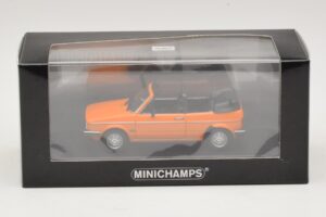Volkswagen Golf Mk1 Cabriolet Laranja Minichamps 1:43 400055131 Metal - imagem 4 de 4