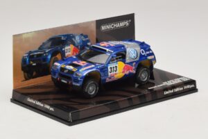 Volkswagen Race Touareg Red Bull #313 J. Kankkunen / J. Repo Dakar Rally 2005 Minichamps 1:43 436055313 Metal - imagem 2 de 5