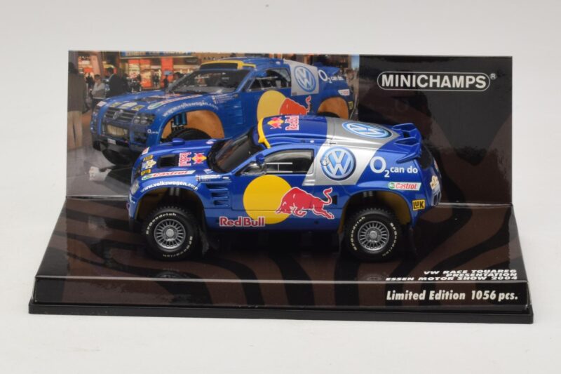 Volkswagen Race Touareg Red Bull Presentation Essen Motor Show 2004 Minichamps 1:43 436045300 Metal