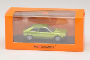 Volkswagen Scirocco Mk1 Verde Metálico Maxichamps 1:43 940050420 Metal - imagem 4 de 4