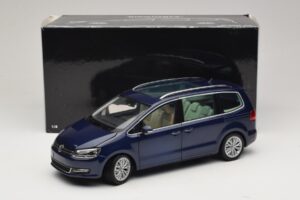 Volkswagen Sharan Blue Metallic Minichamps 1:18 110051000 Metal - imagem 8 de 8