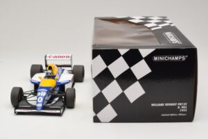 Williams Renault FW15C #0 D. Hill 1993 Minichamps 1:18 180930000 Metal - imagem 7 de 7