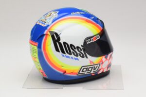 Capacete AGV V. Rossi MotoGP Sepang 2005 Minichamps 1:2 327050066 Metal - imagem 5 de 8