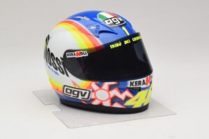 Capacete AGV V. Rossi MotoGP Sepang 2005 Minichamps 1:2 327050066 Metal - imagem 6 de 8