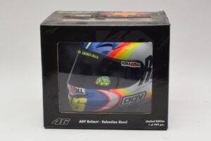 Capacete AGV V. Rossi MotoGP Sepang 2005 Minichamps 1:2 327050066 Metal - imagem 8 de 8