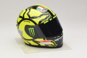 Capacete AGV V. Rossi MotoGP Valencia Test 2009 Minichamps 1:2 327100066 Metal - imagem 5 de 7