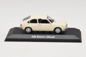 Alfa Romeo Alfasud Branco Maxichamps 1:43 940120101 Metal
