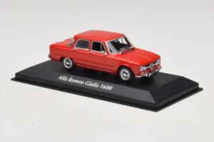 Alfa Romeo Giulia 1600 Vermelho Maxichamps 1:43 940120901 Metal - imagem 3 de 5