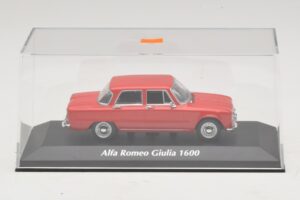 Alfa Romeo Giulia 1600 Vermelho Maxichamps 1:43 940120901 Metal - imagem 4 de 5
