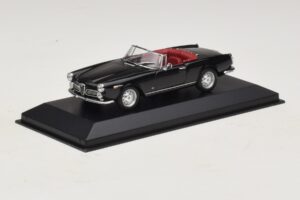 Alfa Romeo Giulia Spider Preto Minichamps 1:43 400120730 Metal - imagem 2 de 5
