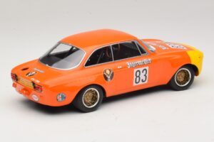 Alfa Romeo GTA 1300 Junior #83 Jagermeister R. Maschke DRM 1972 Minichamps 1:18 155721283 Metal - imagem 2 de 6