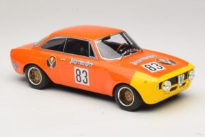 Alfa Romeo GTA 1300 Junior #83 Jagermeister R. Maschke DRM 1972 Minichamps 1:18 155721283 Metal - imagem 4 de 6