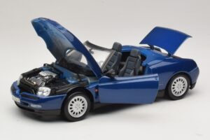 Alfa Romeo Spider 916 Azul Maisto 1:18 31831 Metal - imagem 2 de 8
