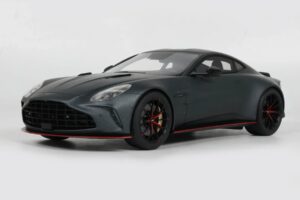 Aston Martin Vantage S Satin Xenon Grey GT Spirit 1:18 GT1017 Resina - imagem 2 de 2