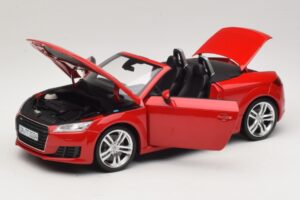 Audi TT 8J Roadster Tango Red Minichamps 1:18 5011400525 Metal - imagem 2 de 8