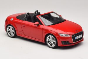 Audi TT 8J Roadster Tango Red Minichamps 1:18 5011400525 Metal - imagem 6 de 8