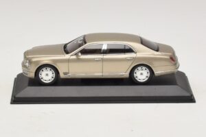 Bentley Mulsanne Dourado Metálico Minichamps 1:43 40433 Metal