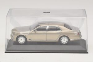 Bentley Mulsanne Dourado Metálico Minichamps 1:43 40433 Metal - imagem 4 de 5