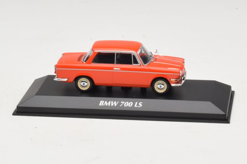 BMW 700 LS Vermelho Maxichamps 1:43 940023701 Metal