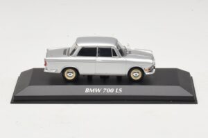 BMW 700 LS Prata Maxichamps 1:43 940023700 Diecast