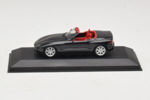 BMW Z1 Verde Escuro Com Interior Vermelho Minichamps 1:43 BMW Z1 Verde Escuro Com Interior Vermelho Minichamps 1:43 BMW021 Metal
