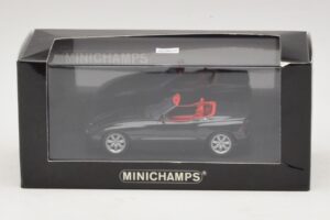 BMW Z1 Verde Escuro Com Interior Vermelho Minichamps 1:43 BMW021 Metal - imagem 5 de 5