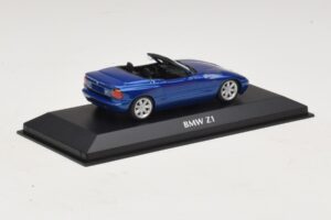 BMW Z1 E30 Azul Metálico Maxichamps 1:43 940020101 Diecast - imagem 2 de 5