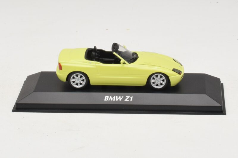 BMW Z1 E30 Amarelo Maxichamps 1:43 940020100 Diecast